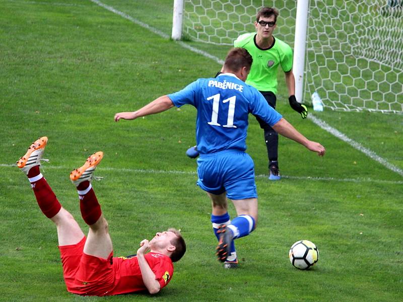 Fotbalová III. třída: TJ Sokol Paběnice B - TJ Sokol Červené Janovice 2:0 (1:0).