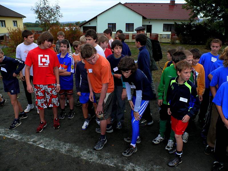 Krajské kolo závodů v přespolním běhu v Žehušicích