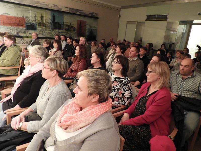 Koncert Marcely Březinové v Dačického domě v Kutné Hoře.