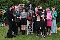Čarodějnice s Addamsovou rodinou v Domě dětí a mládeže v Kutné Hoře.