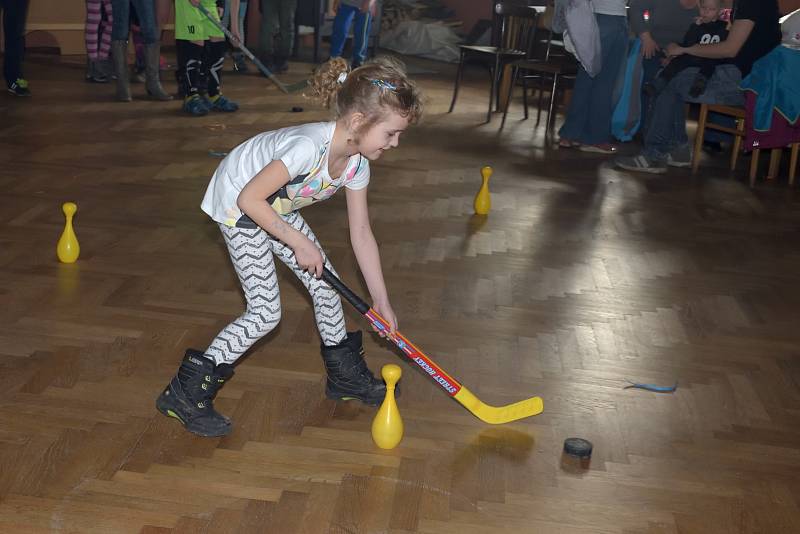 Olympiádou byl inspirován dětský karneval v Bohdanči.