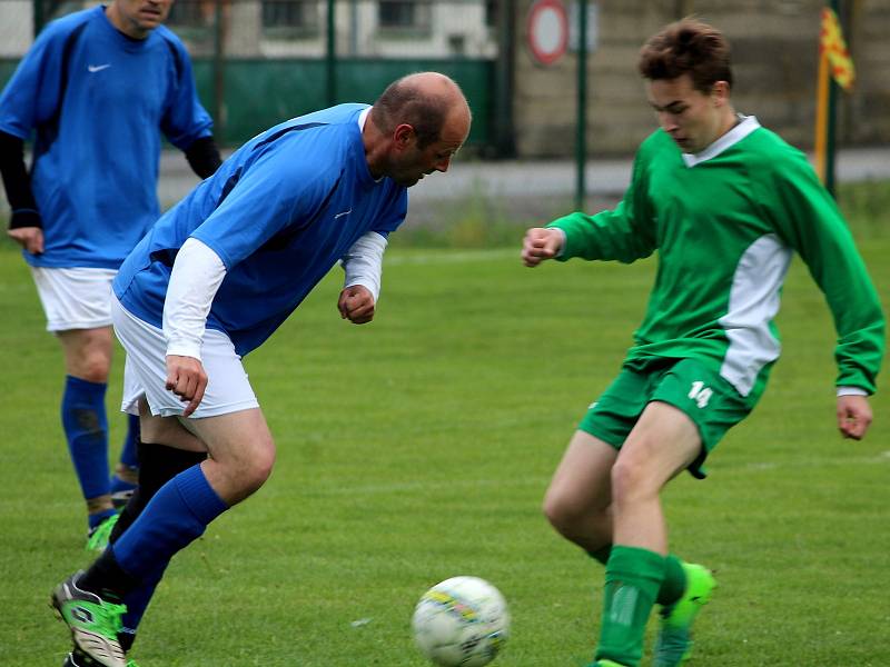 Fotbalová III. třída: TJ Sokol Červené Janovice - FC Bílé Podolí B 1:2 pk (0:0).