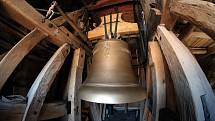 Nový zvon se rozezněl v neděli po mši, odpoledne odstartoval Běh pro zvon