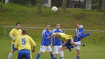 Utkání 7. kola okresního fotbalového přeboru: Zbraslavice - Sázava B 2:3.