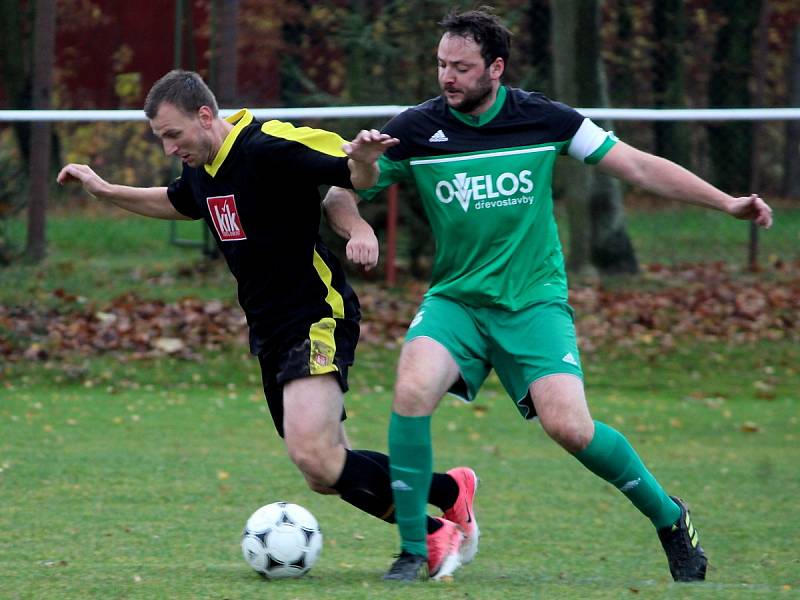 Fotbalová III. třída: TJ Sokol Červené Janovice - FK Miskovice 1:2 (0:2).