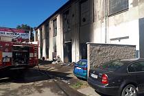 Požár v bývalé továrně Avia v Masarykově ulici v Kutné Hoře.