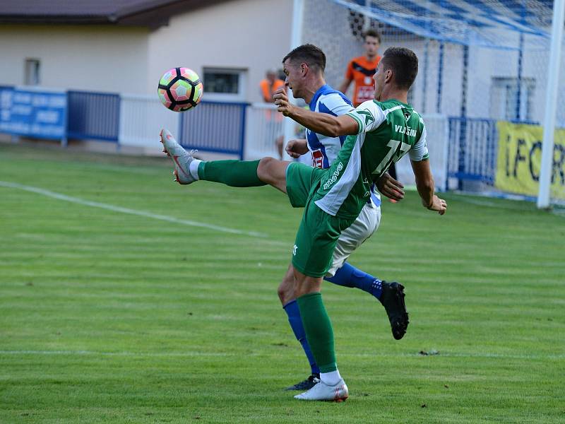 Fotbalisté Čáslavi dotáhli zápas 1. kola Mol Cupu do penaltového rozstřelu, ale v něm Vlašimi podlehli.