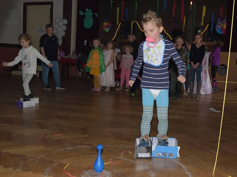 Olympiádou byl inspirován dětský karneval v Bohdanči.
