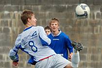 Fotbal divize: St. dorost Čáslav - Turnov/Pěnčín 3:2, sobota 7. listopadu 2009