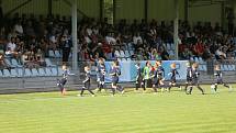 Fotbalové utkání mezi Čáslaví a Kutnou Horou se hrálo v neděli 8. května 2002.