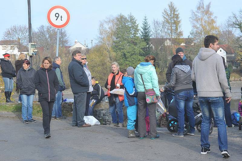 Výlovy rybníků pokračovaly v sobotu.