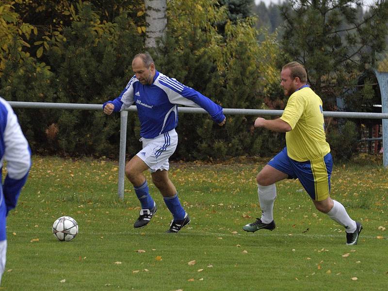 Utkání 7. kola okresního fotbalového přeboru: Zbraslavice - Sázava B 2:3.