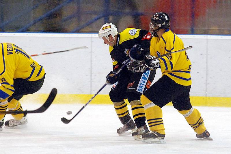 5. kolo II. ligy: Stadion Kutná Hora - HC Benešov, 28. září 2010.