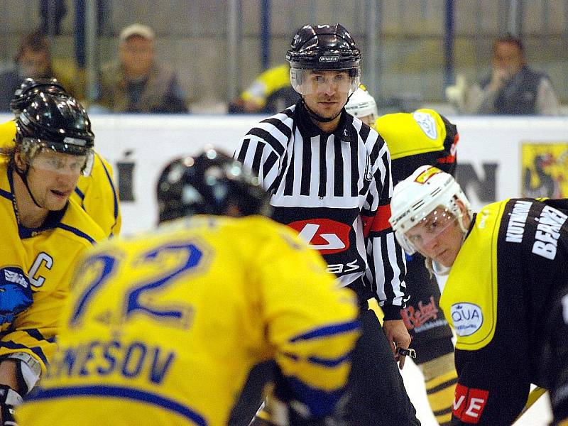 5. kolo II. ligy: Stadion Kutná Hora - HC Benešov, 28. září 2010.