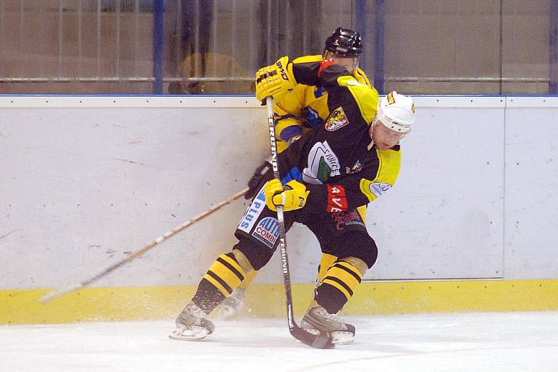 5. kolo II. ligy: Stadion Kutná Hora - HC Benešov, 28. září 2010.