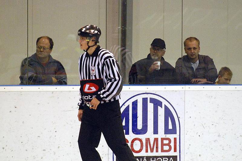 5. kolo II. ligy: Stadion Kutná Hora - HC Benešov, 28. září 2010.