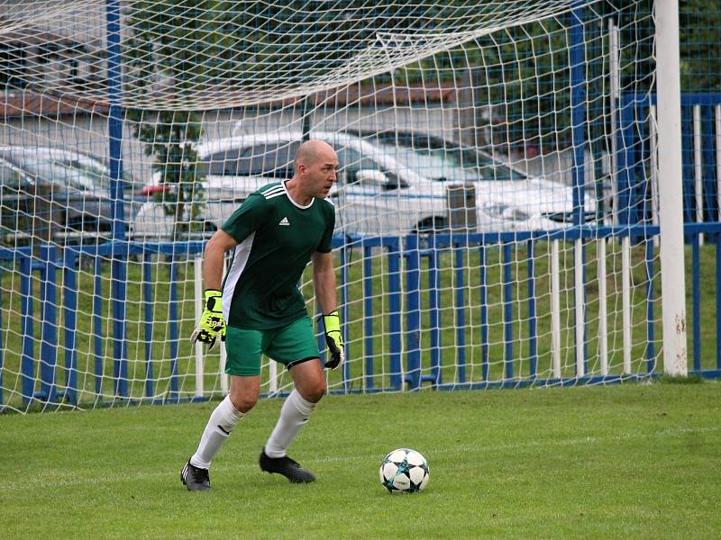 Fotbalový okresní přebor: Malín/Kutná Hora B - Zruč nad Sázavou 7:1 (4:0).