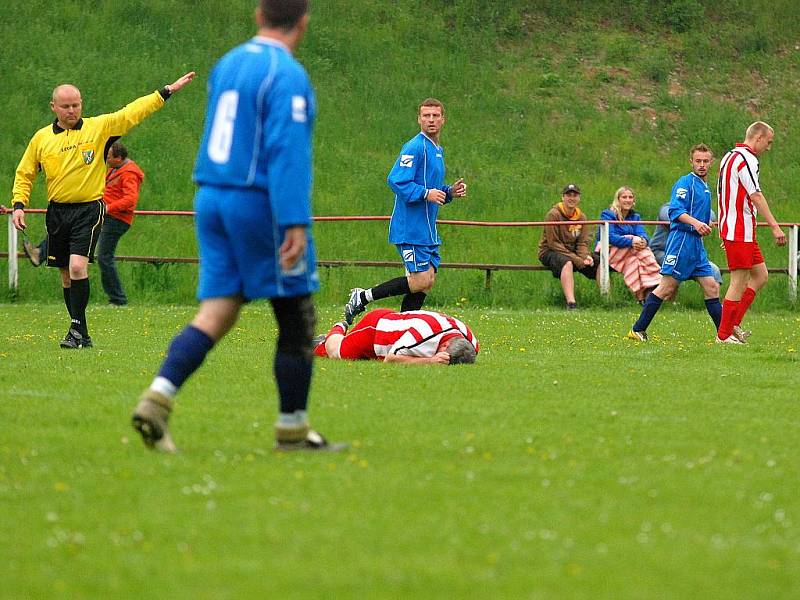 23. kolo IV. třídy, sk. A: Horní Bučice - Bratčice, 2. května 2010.