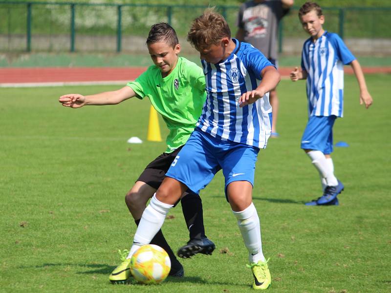 Fotbalový přípravný zápas mladších žáků U13: FK Čáslav - FK Admira Praha 13:2 (4:1, 3:1, 6:0).