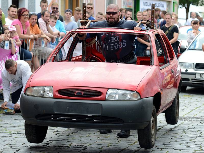 Závody strongman profi 2016 v Kutné Hoře, 18. června 2016.