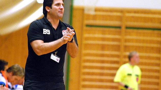 1. kolo 1. futsalové ligy: Benago - Torf Pardubice, 3. září 2010.