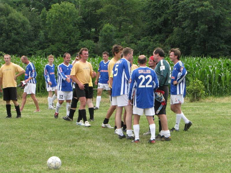 Fotbalový turnaj v Močovicích na Cihelně