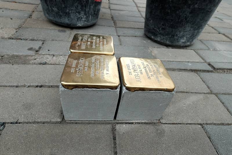 Stolpersteiny v Kutné Hoře.