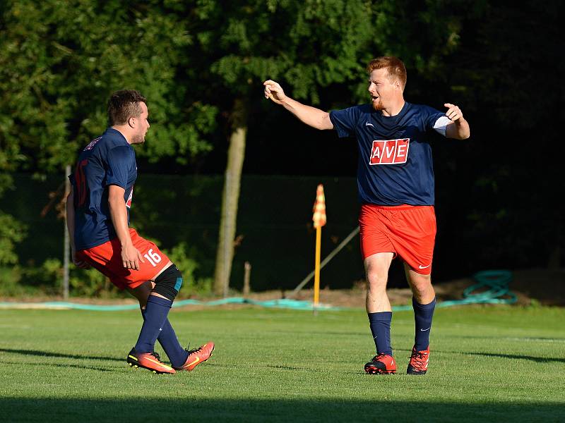 Fotbalisté Kutné Hory se v Tupadlech hodně natrápili, ale nakonec zápas 1. kola krajského poháru vyhráli 4:3.