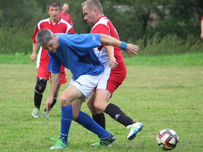 Fotbalová IV. třída, skupina B: TJ Soběšín - TJ Sokol Červené Janovice B 4:2 (3:2).