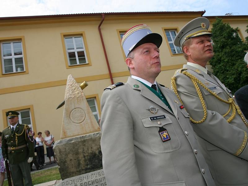 Odhalení památníku 21. pěšího pluku maršála Foche.