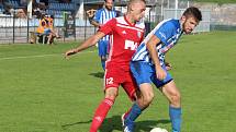 Fotbalová divize, skupina C: FK Čáslav - TJ Dvůr Králové nad Labem 3:0 (1:0).