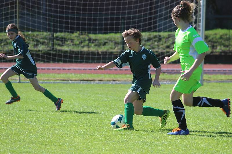 Fotbalový okresní přebor mladších žáků: FK Čáslav D - TJ Sokol Červené Janovice 20:0 (11:0).