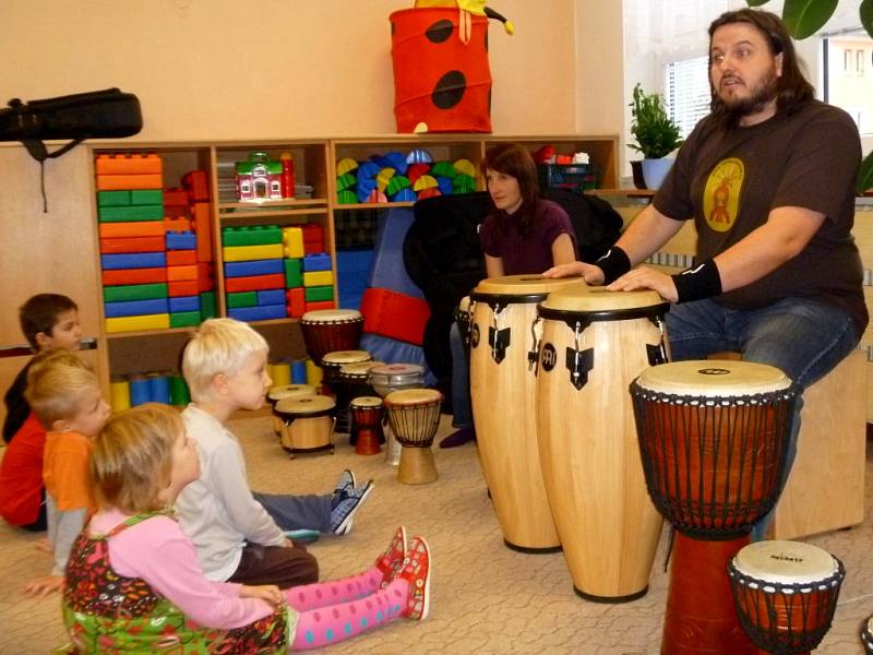 Z projektu "Tluče bubeníček" v Mateřské škole Sluníčko v Kutné Hoře.