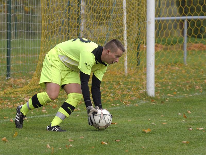 Utkání 7. kola okresního fotbalového přeboru: Zbraslavice - Sázava B 2:3.