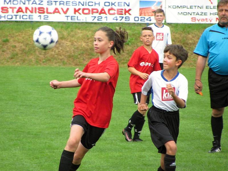 První finále okresního přeboru mladších žáků, neděle 4. června 2017: Sokol Družba Suchdol - FK Čáslav E 1:7.