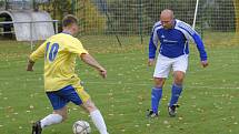 Utkání 7. kola okresního fotbalového přeboru: Zbraslavice - Sázava B 2:3.