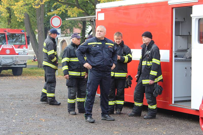 Policisté a hasiči hledali v rámci taktického cvičení dvě osoby.