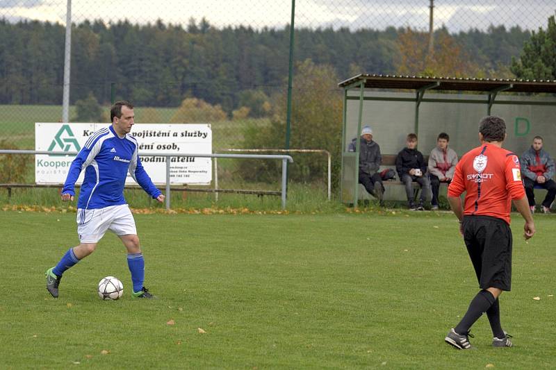 Utkání 7. kola okresního fotbalového přeboru: Zbraslavice - Sázava B 2:3.