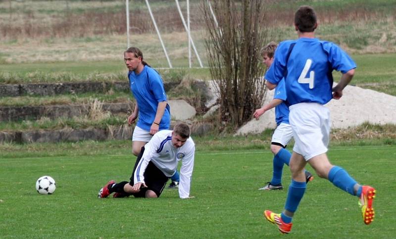 18. kolo IV. třídy, sk. B: Zruč n. S. B - Červené Janovice 2:0, 20. dubna 2013.