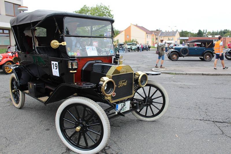 Devátý ročník Veteran Rallye Kutná Hora