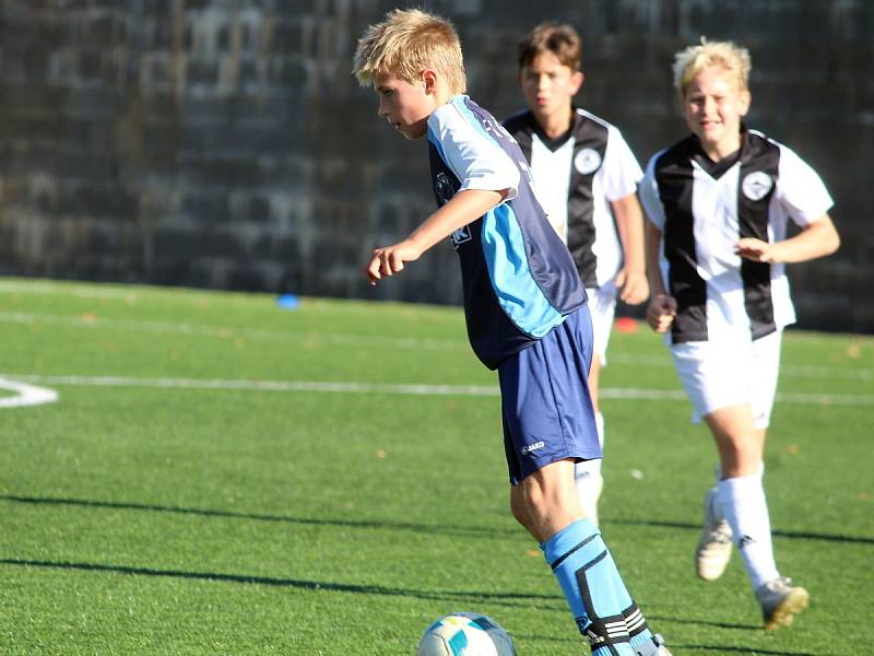 Česká fotbalová liga mladších žáků U13: FK Čáslav - SK Sparta Kolín 2:8 (0:1, 1:2, 1:5).