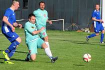 Fotbalová III. třída: TJ Zbýšov - TJ Sokol Červené Janovice 3:2 (2:0).