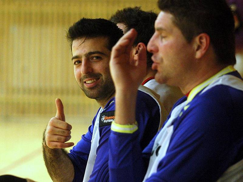 14. kolo Chance futsal ligy: FC Benago Zruč - 1. FC Delta Real Šumperk 6:6, 13. ledna 2012.