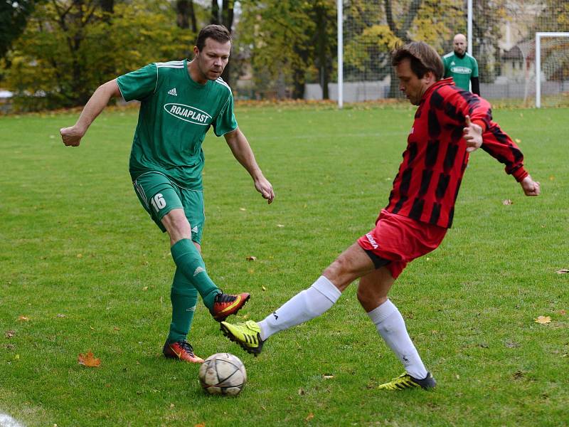 10. kolo okresního fotbalového přeboru. Sedlec doma vyhrál nad Suchdolem 3:2 po penaltách.