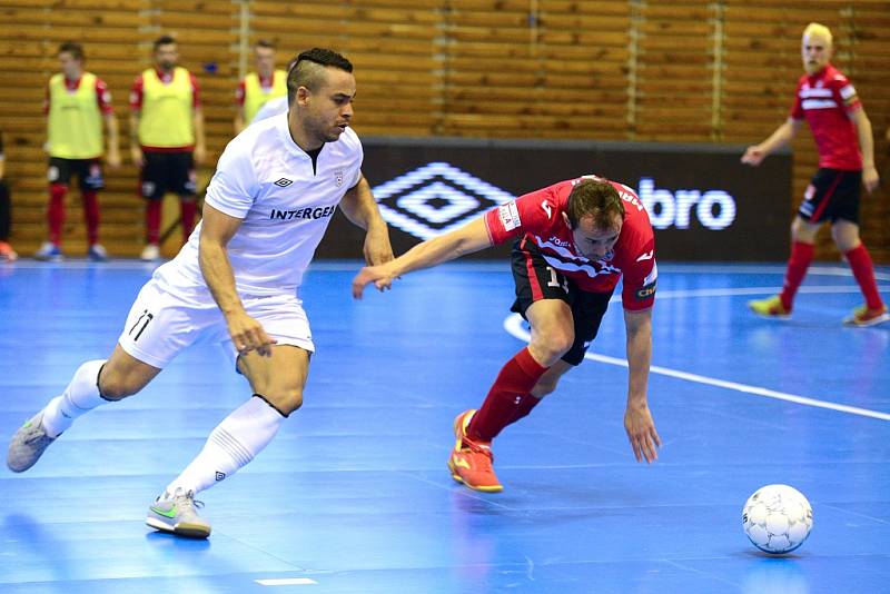 III. zápas finále play off CHANCE futsal ligy: FK ERA-PACK Chrudim - FC Benago Zruč n. S. 7:5 (5:2), 29. května 2016.