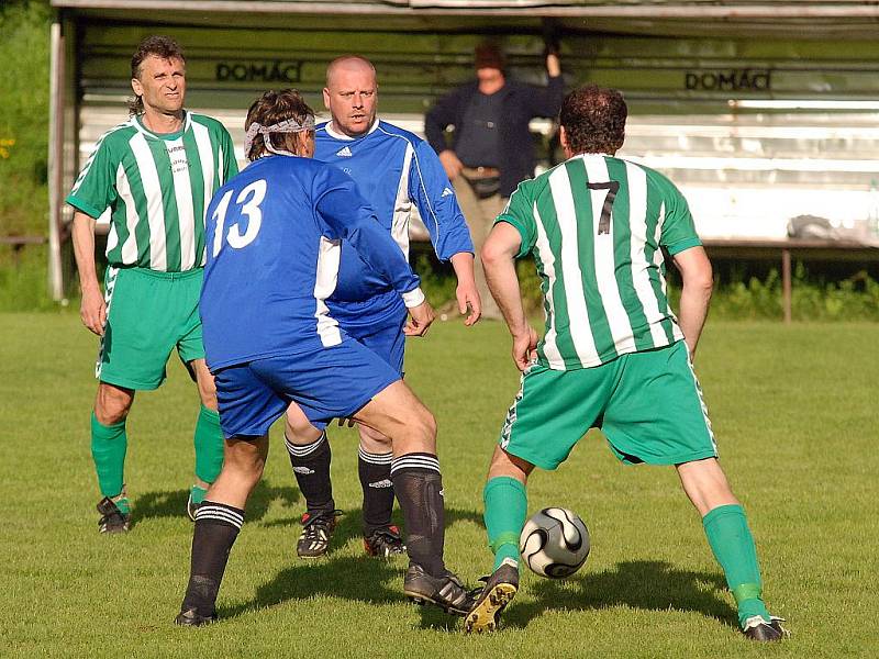 23. kolo III. třídy: Suchdol B - Potěhy, 30. května 2010.