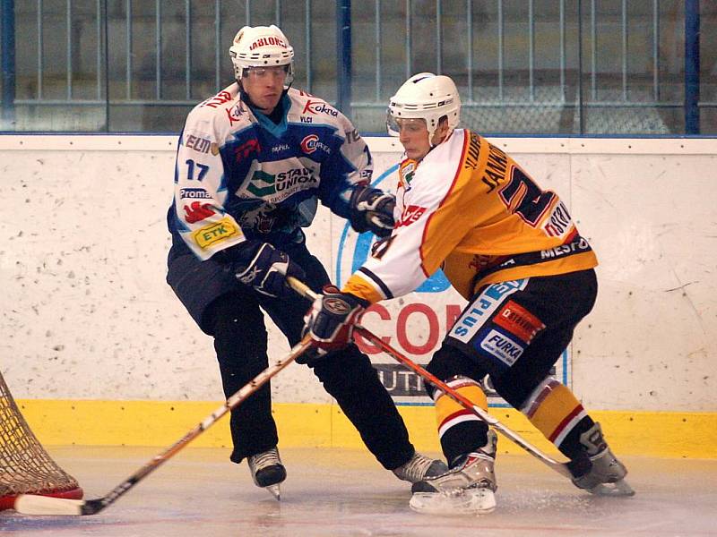 Ppřípravné utkání: Sršni Kutná Hora - HC Vlci Jablonec, 18. srpna 2011.