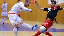 První zápas semifinále play off Chance futsal ligy vyhrála Slavia Praha ve Zruči nad Sázavou 4:3 po prodloužení.