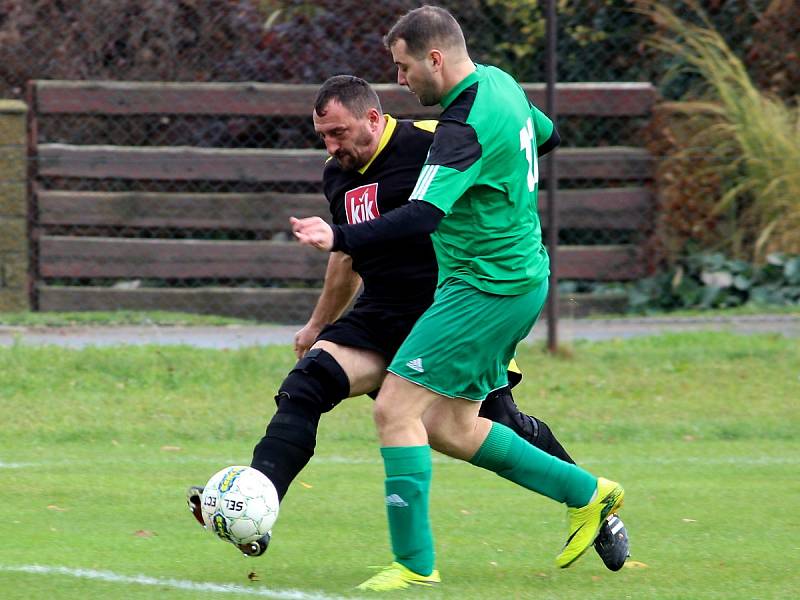 Fotbalová III. třída: TJ Sokol Červené Janovice - FK Miskovice 1:2 (0:2).