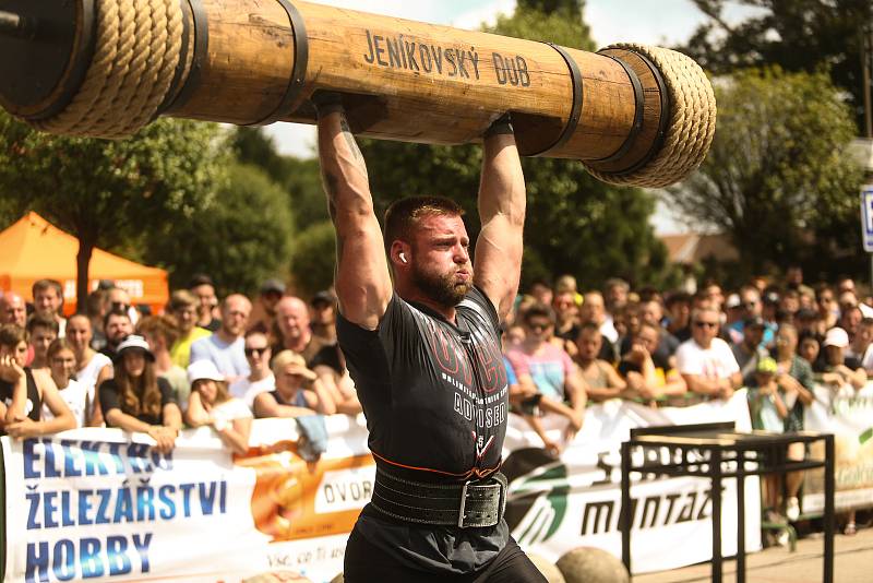 Strongman závody v Golčově Jeníkově v neděli 24. července 2021.